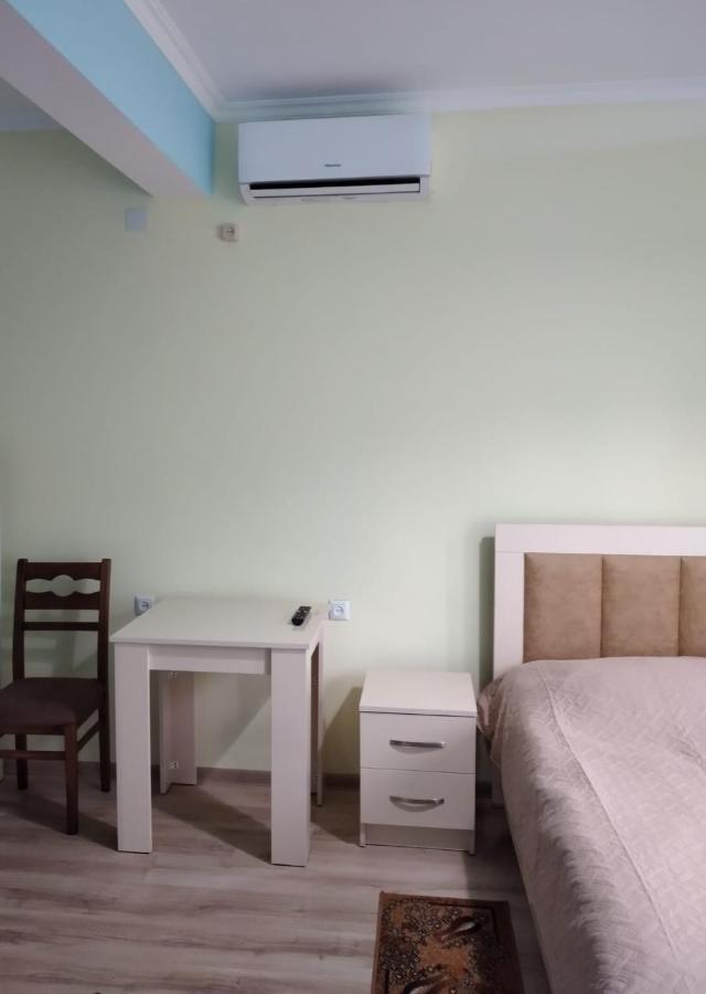Nunu'S Guesthouse Tskaltubo Εξωτερικό φωτογραφία