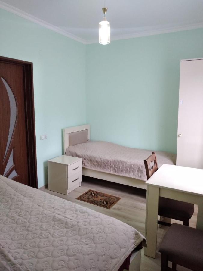 Nunu'S Guesthouse Tskaltubo Εξωτερικό φωτογραφία
