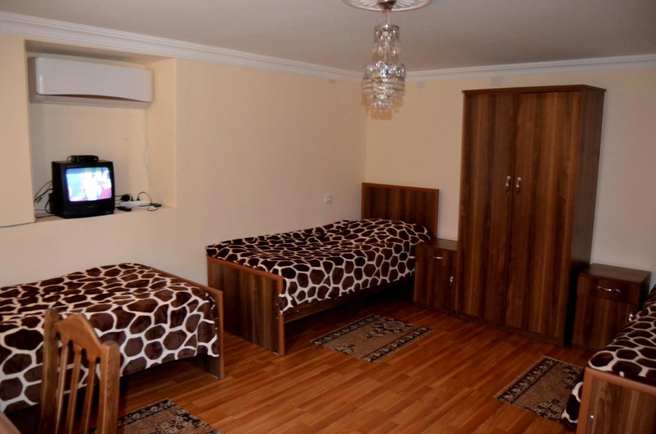 Nunu'S Guesthouse Tskaltubo Εξωτερικό φωτογραφία
