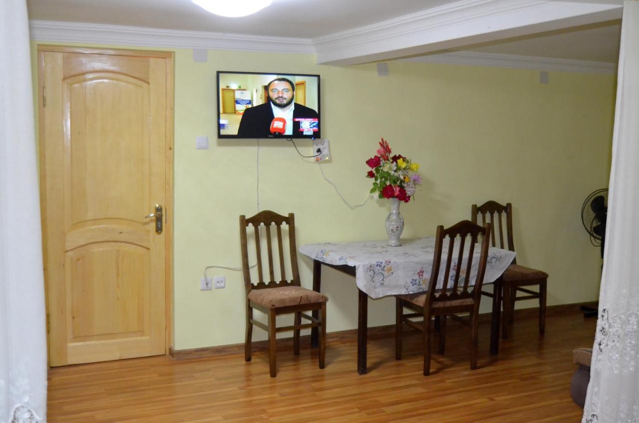 Nunu'S Guesthouse Tskaltubo Εξωτερικό φωτογραφία